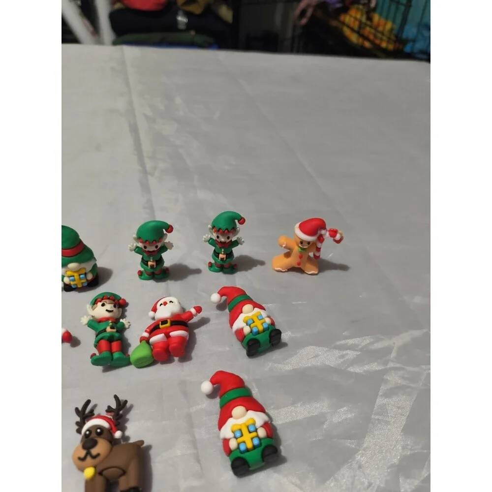 3D Unbranded Christmas Characters Set Of 15 Santa, Elf, Reindeer, Gingerbread